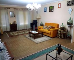 Living room of Flat for sale in Munilla  with Terrace, Storage room and Furnished