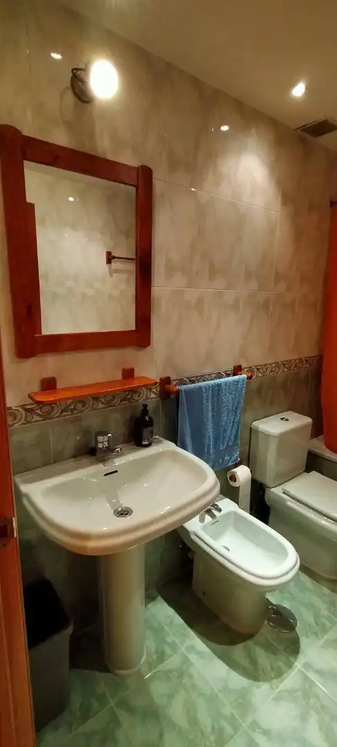 Bany de Pis en venda en Oviedo 