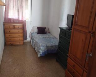 Bedroom of Flat to share in Xirivella