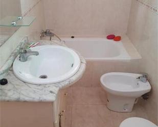 Bathroom of Attic for sale in L'Hospitalet de Llobregat  with Terrace