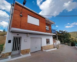 Exterior view of Duplex for sale in Narboneta  with Balcony