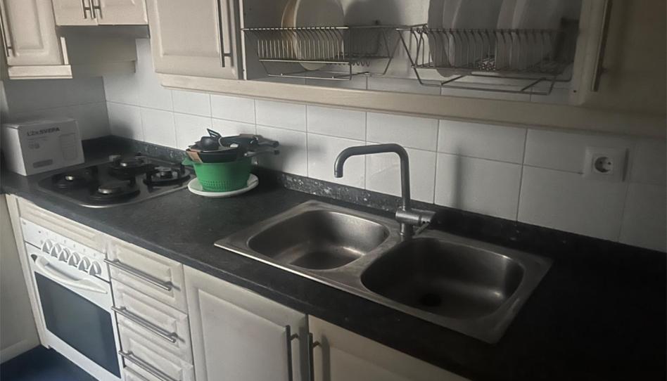 Flat to rent in Avenida Alcalde Juan Fernandez, 10, El Plantinar – Avda. La Paz - El Juncal, Sevilla - image 1 Photo 1 of Flat to rent in Avenida Alcalde Juan Fernandez, 10, El Plantinar – Avda. La Paz - El Juncal, Sevilla