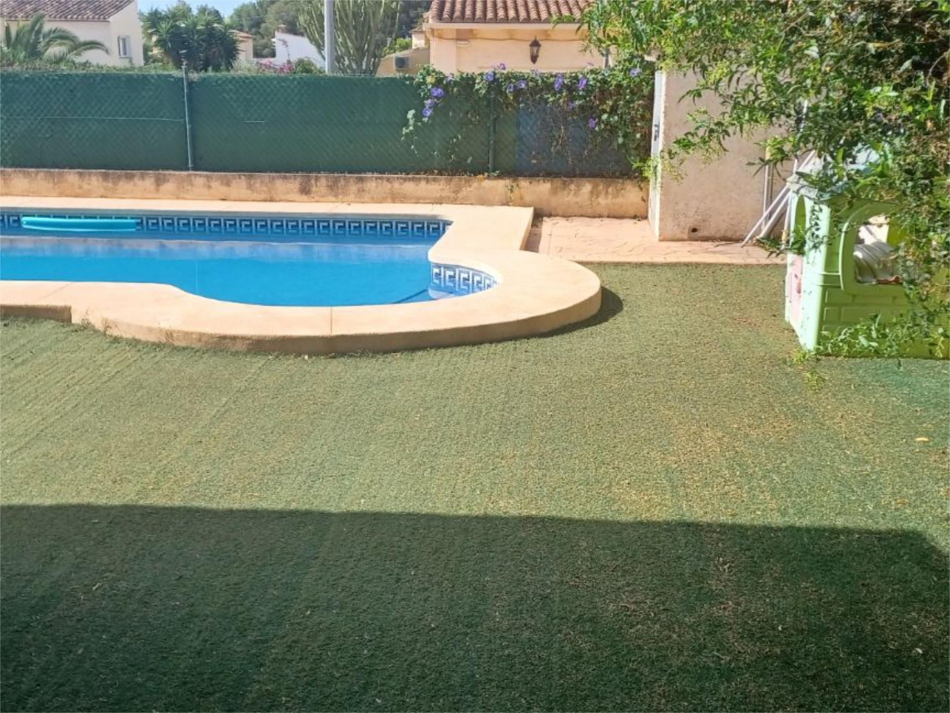 Piscina de Casa o xalet en venda en La Nucia amb Aire condicionat, Terrassa i Piscina
