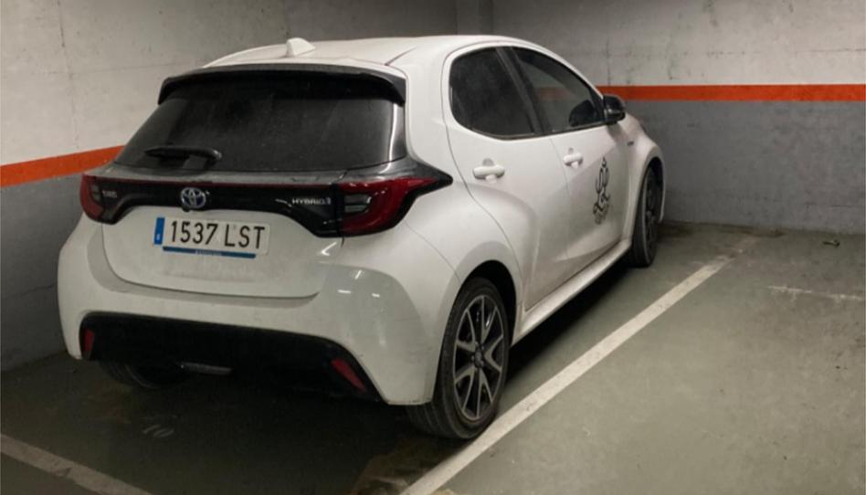 Foto 1 de Garatge de lloguer a Avinguda de la Indústria, 19, Centre, Barcelona