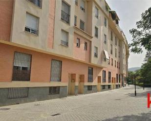 Exterior view of Flat to rent in  Granada Capital  with Swimming Pool