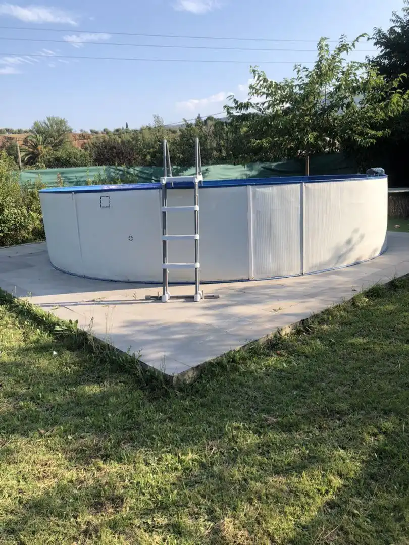 Piscina de Finca rústica en venta en Arnedo