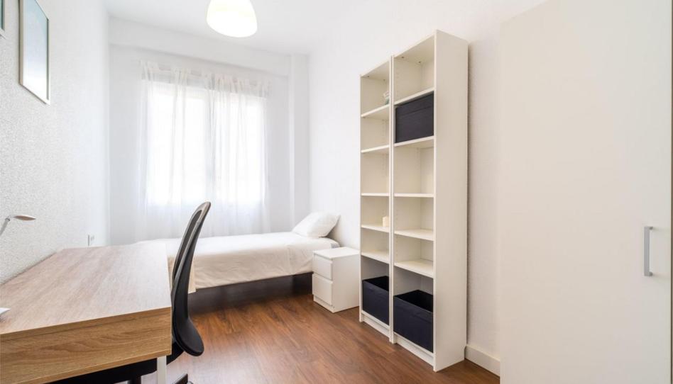 Flat to share in Carrer de Santa Llúcia, 195, Ca n'Anglada, Barcelona - image 1 Photo 1 of Flat to share in Carrer de Santa Llúcia, 195, Ca n'Anglada, Barcelona