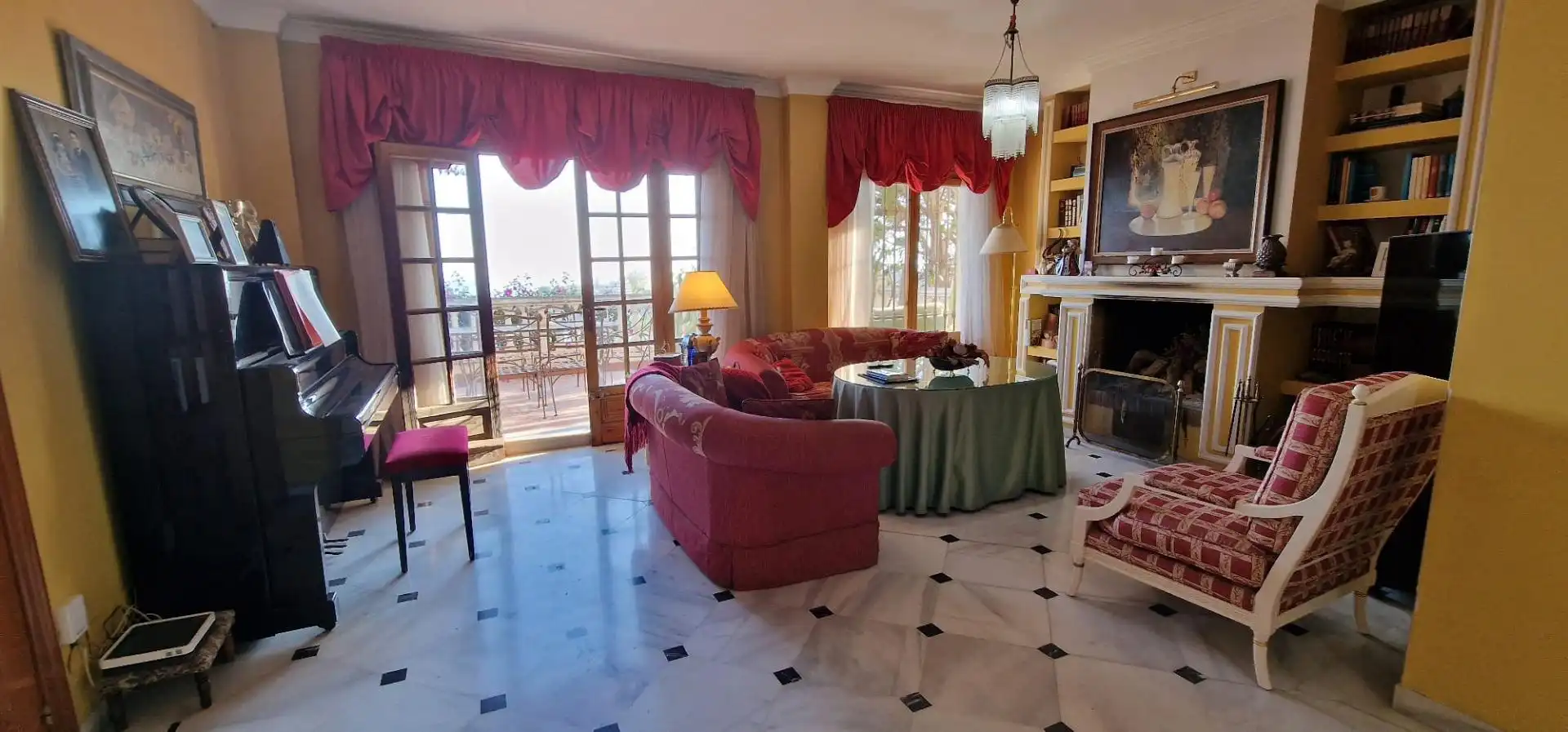 Sala de estar de Casa o chalet en venta en Málaga Capital con Terraza, Piscina y Balcón