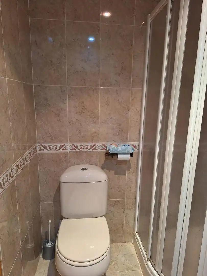 Flat for sale in Calle Almería, 34, San Pablo Bathroom of Flat for sale in Albacete with Air Conditioner, Heating and Storage room