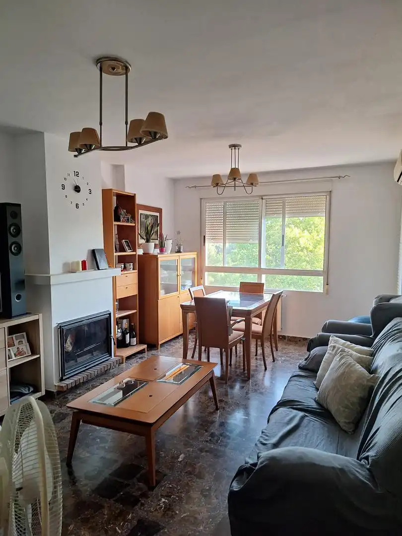 Flat for sale in Calle Almería, 34, San Pablo Living room of Flat for sale in Albacete with Air Conditioner, Heating and Storage room