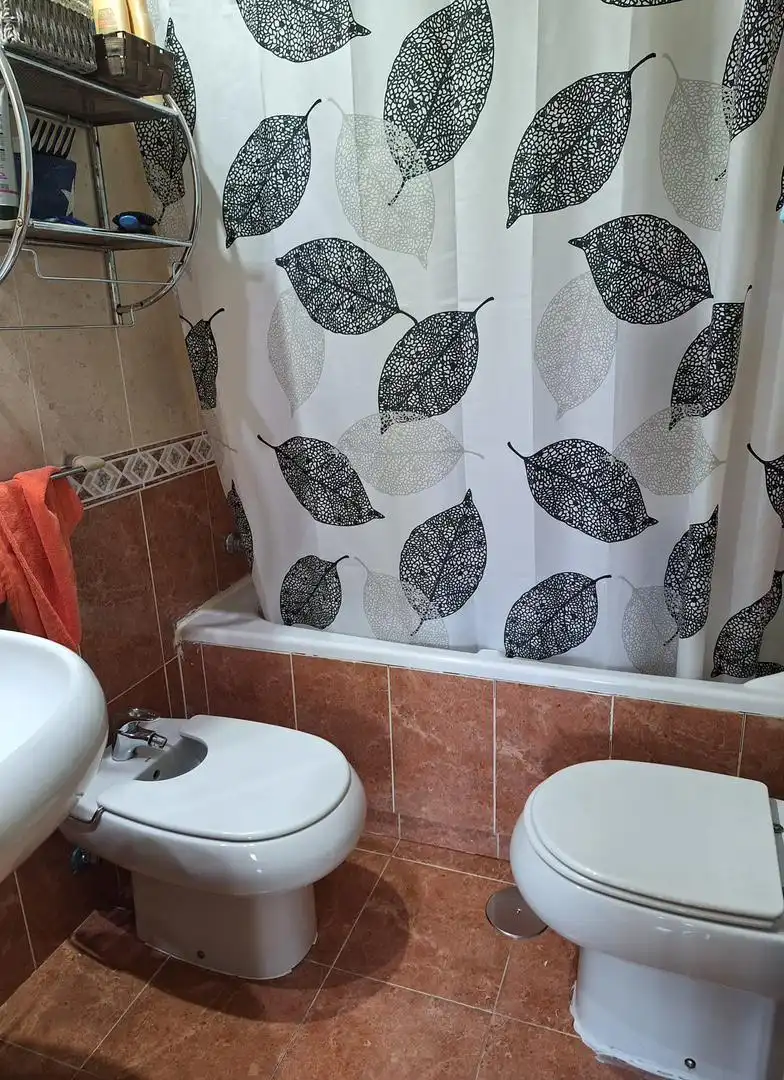 Flat for sale in Calle Almería, 34, San Pablo Bathroom of Flat for sale in Albacete with Air Conditioner, Heating and Storage room