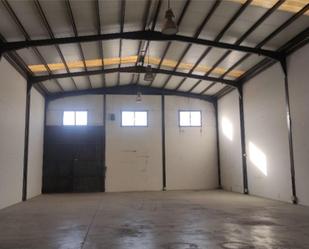 Nau industrial de lloguer en Montilla amb Aire condicionat