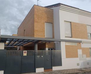 Vista exterior de Pis en venda en Espartinas