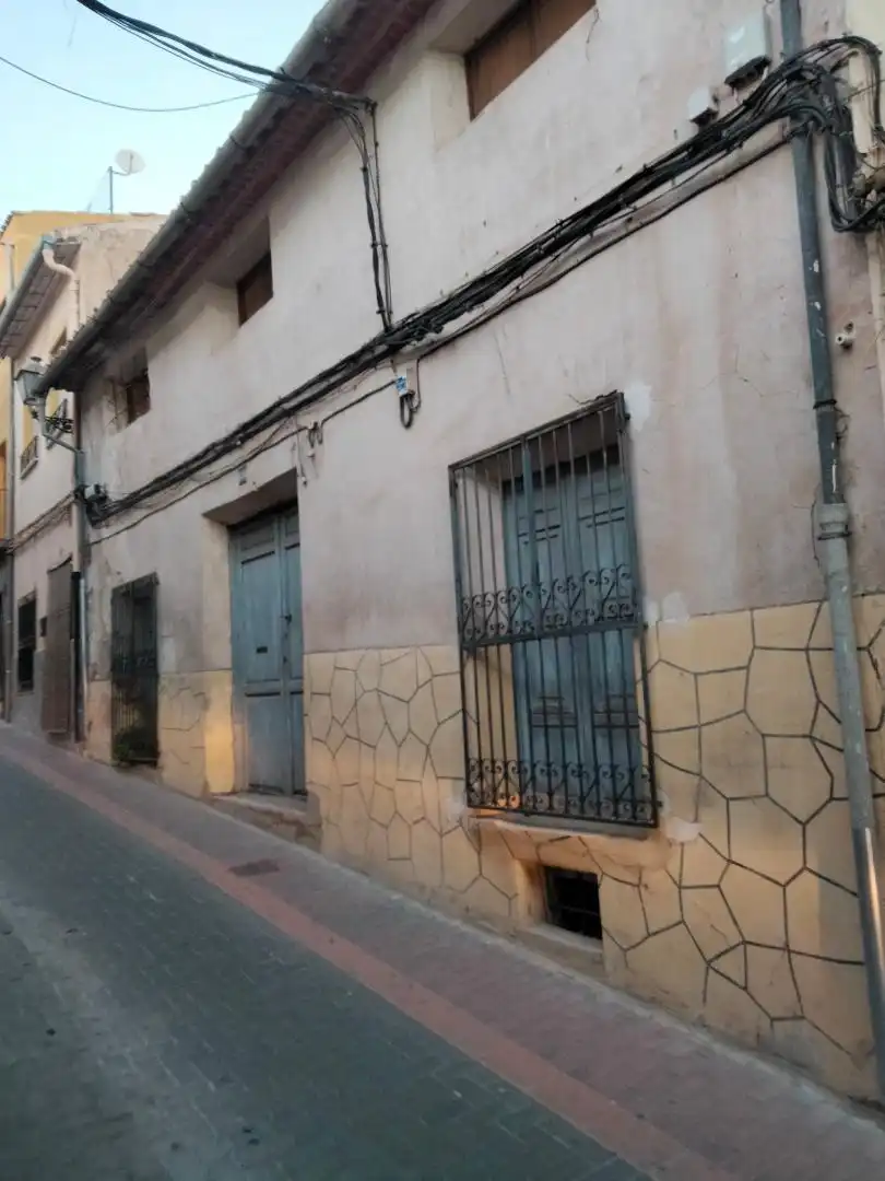 Vista exterior de Casa adosada en venda en Jumilla