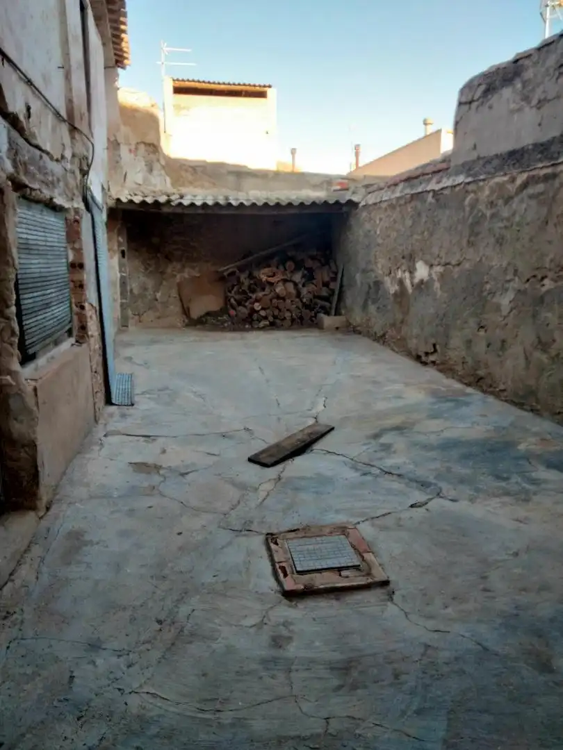 Casa adosada en venda en Jumilla