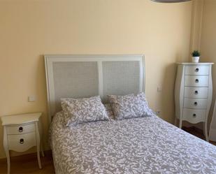 Bedroom of Flat to share in Cuenca Capital  with Heating, Swimming Pool and Furnished