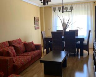 Living room of Flat to rent in Cuenca Capital  with Swimming Pool
