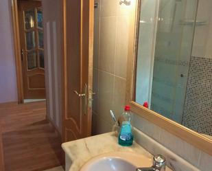 Bathroom of Flat for sale in Elciego  with Parquet flooring, Storage room and Furnished