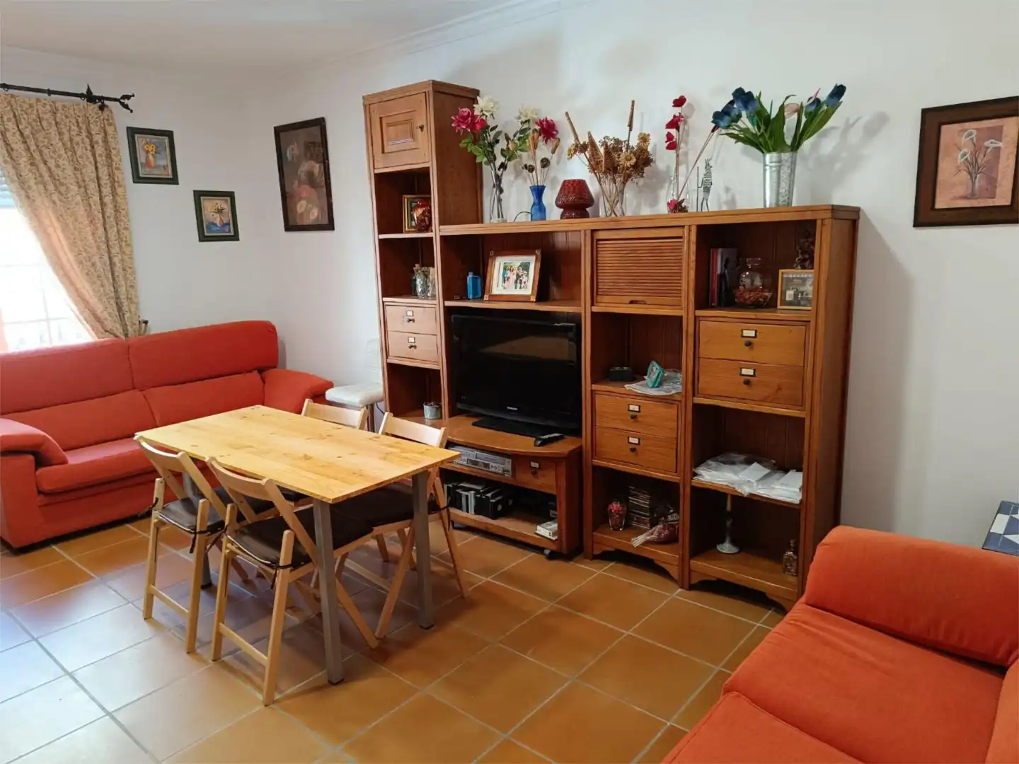 Zimmer in Calle Tixe, 48, Centro - Doña Mercedes Wohnzimmer von Wohnung zur untervermieten in Dos Hermanas mit Klimaanlage, Heizung und Terrasse