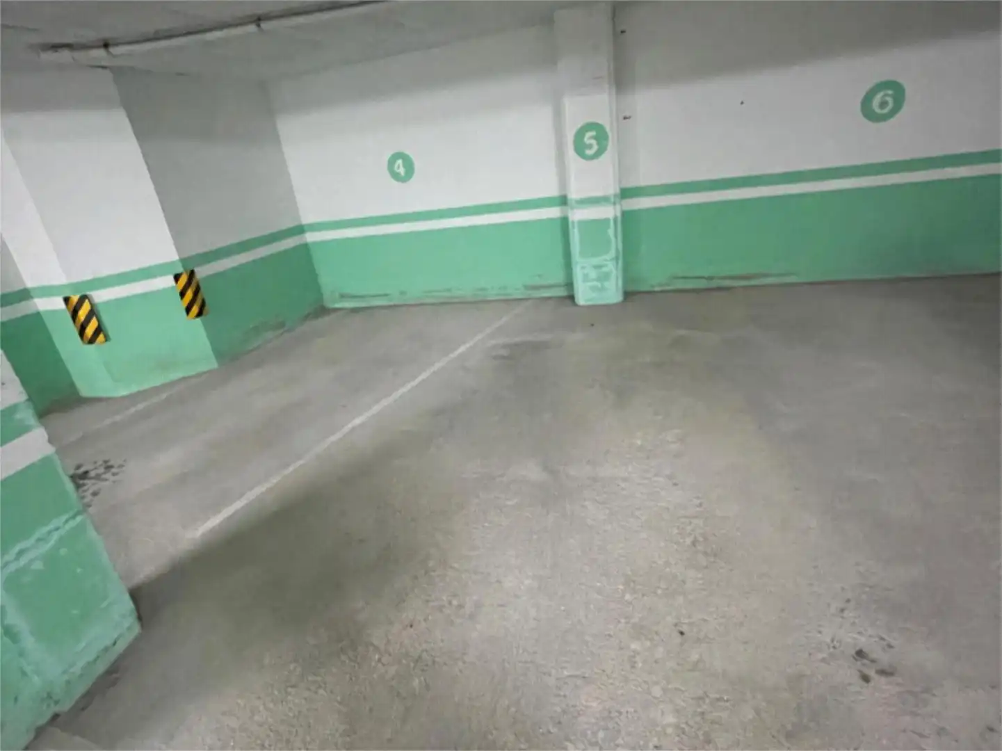 Garage zum Verkauf in Rúa de San Roque, 1, Cee Parkplatz von Garage zum Verkauf in Cee