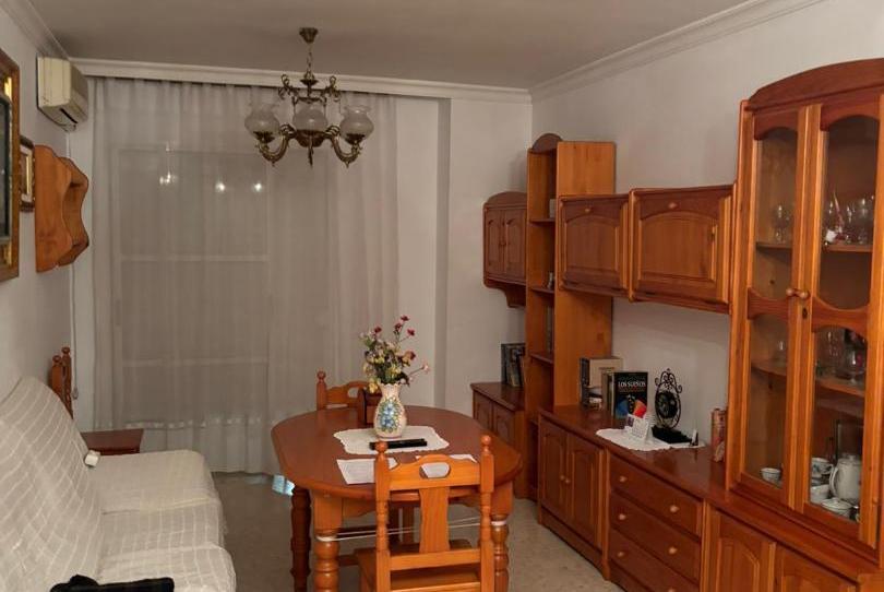 Foto 1 de Piso de alquiler en Calle Pimienta, 63, Alcalá del Río, Sevilla