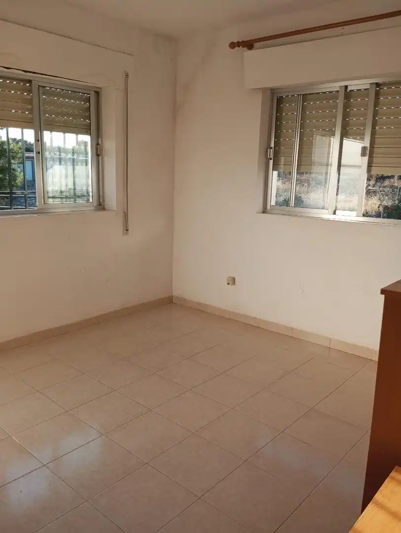 Schlafzimmer von Wohnung zum Verkauf in Calzadilla mit Terrasse, Möbliert und Ofen