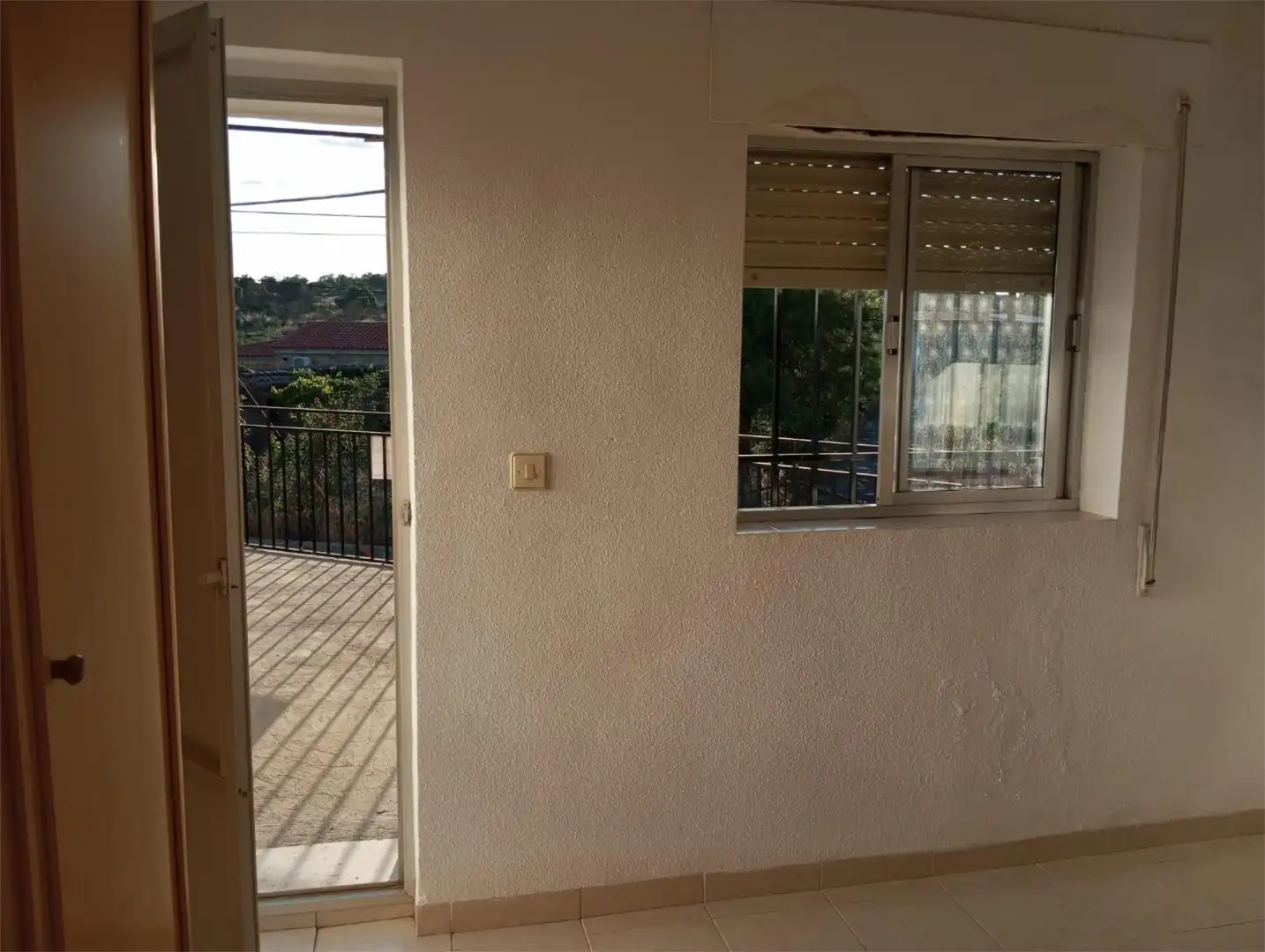 Terrasse von Wohnung zum Verkauf in Calzadilla mit Terrasse, Möbliert und Ofen