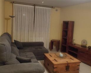 Living room of Flat for sale in Arenas de San Pedro  with Air Conditioner, Heating and Storage room