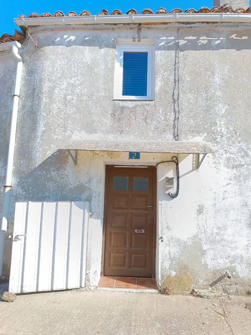 Casa adosada en venda a Calle la Collada, 2, Soto y Amío Vista exterior de Casa adosada en venda en Soto y Amío