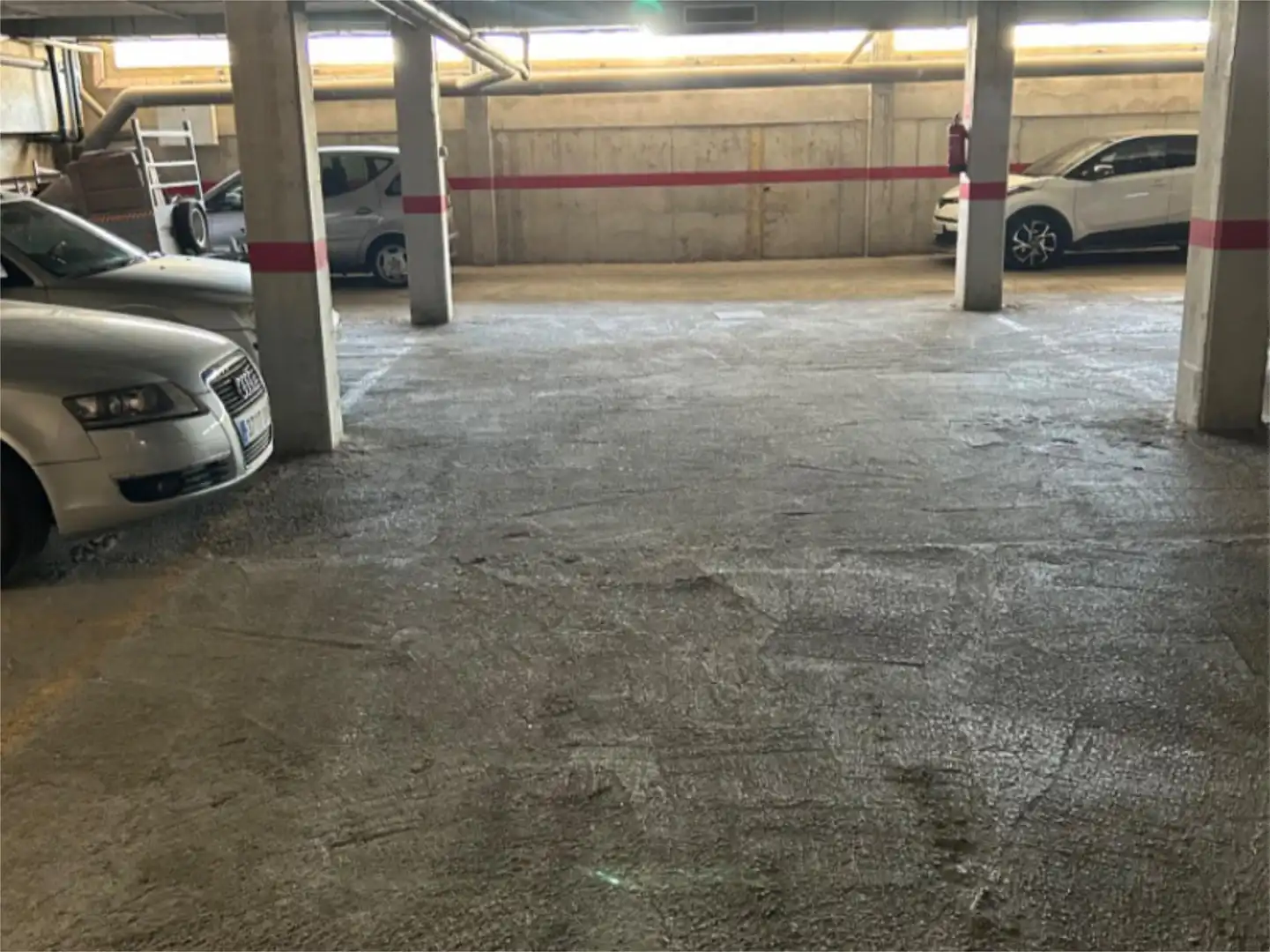 Garage for sale in Calle Doctor Fleming, 44, Castilleja de la Cuesta Parking of Garage for sale in Castilleja de la Cuesta