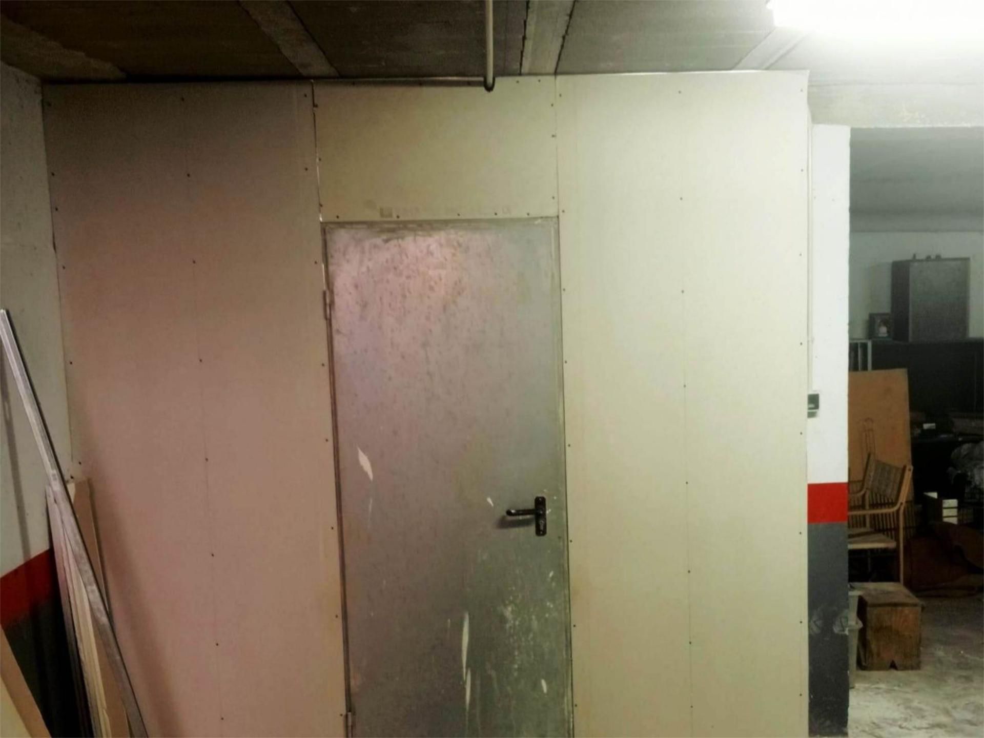 Box room for sale in Benifaió