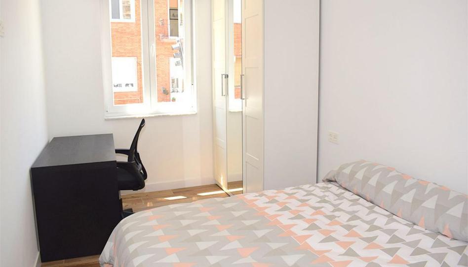 Flat to share in Calle de Van Dyck, 30, Salesas, Salamanca - image 1 Photo 1 of Flat to share in Calle de Van Dyck, 30, Salesas, Salamanca