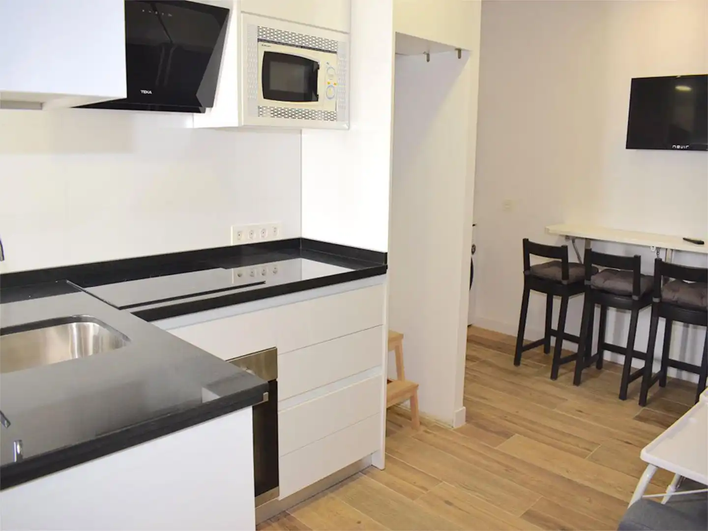 Room in Calle de Van Dyck, 30, Salesas Kitchen of Flat for share in Salamanca with Heating, Parquet flooring and Furnished
