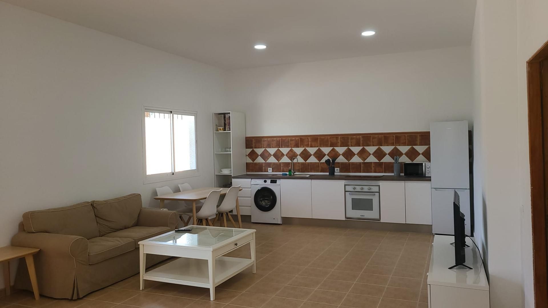 Living room of Flat to share in Mijas  with Terrace, Furnished and Oven
