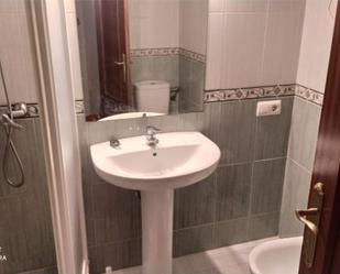 Bathroom of Duplex for sale in Montilla  with Terrace