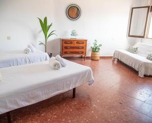 Schlafzimmer von Haus oder Chalet miete in Nerja mit Klimaanlage, Heizung und Privatgarten