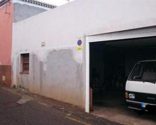 Parking of Single-family semi-detached for sale in San Andrés y Sauces  with Terrace