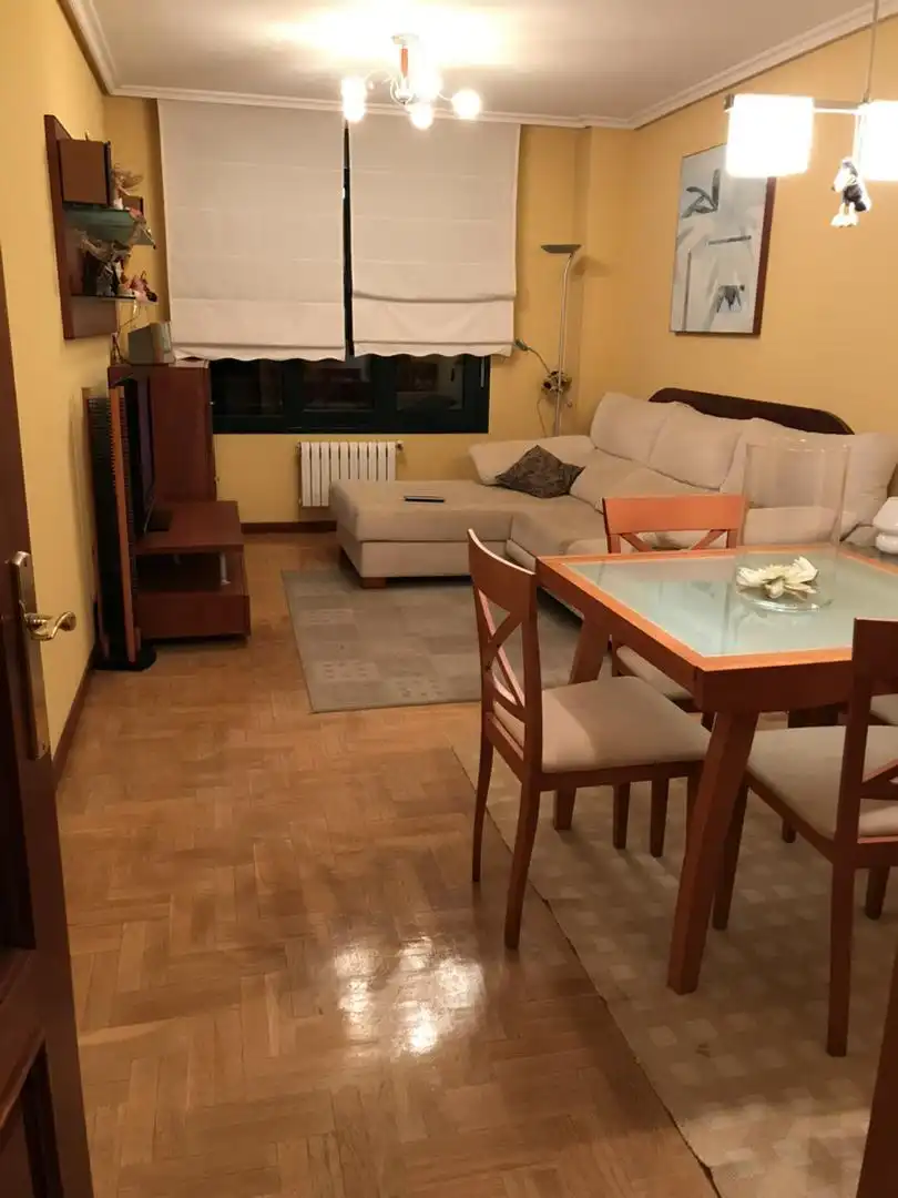 Piso de alquiler en Calle Corín Tellado, 7, Viesques Piso de alquiler en Calle Corín Tellado, 7, Viesques