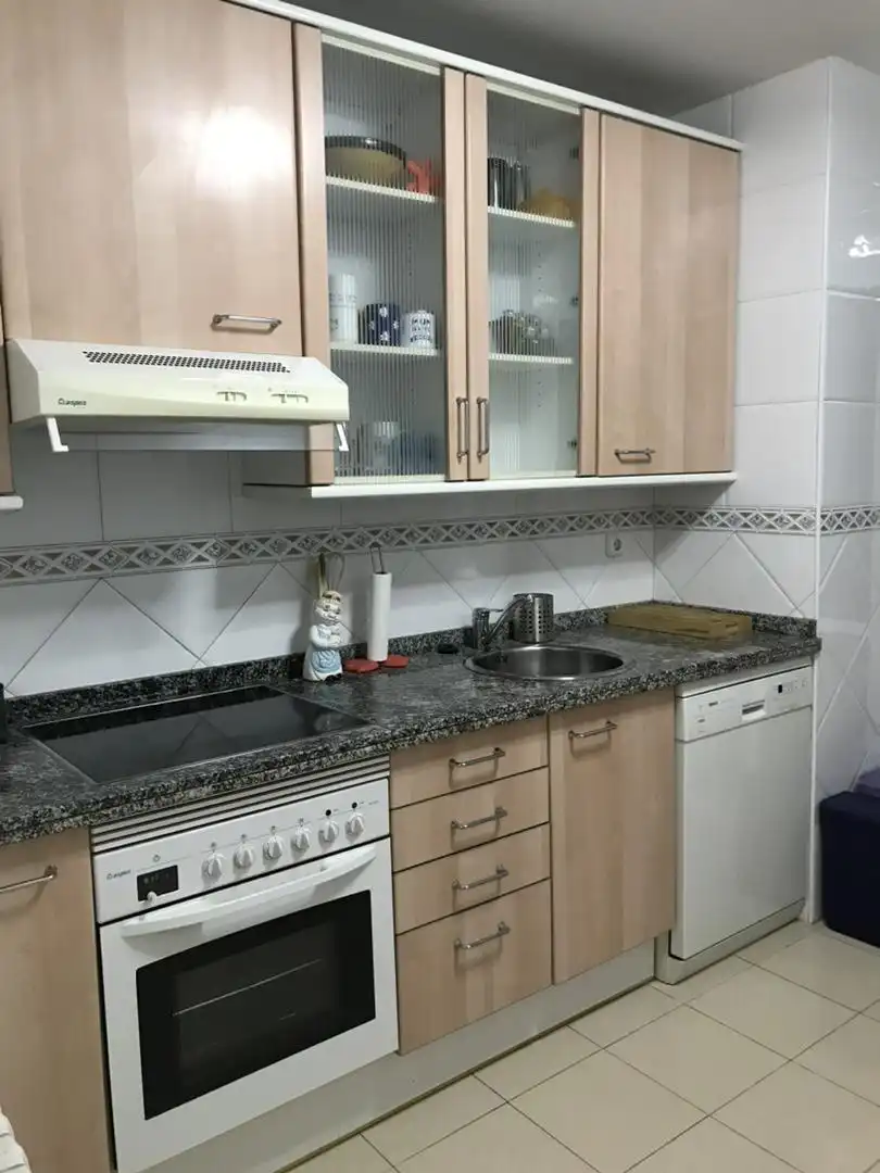 Piso de alquiler en Calle Corín Tellado, 7, Viesques Piso de alquiler en Calle Corín Tellado, 7, Viesques