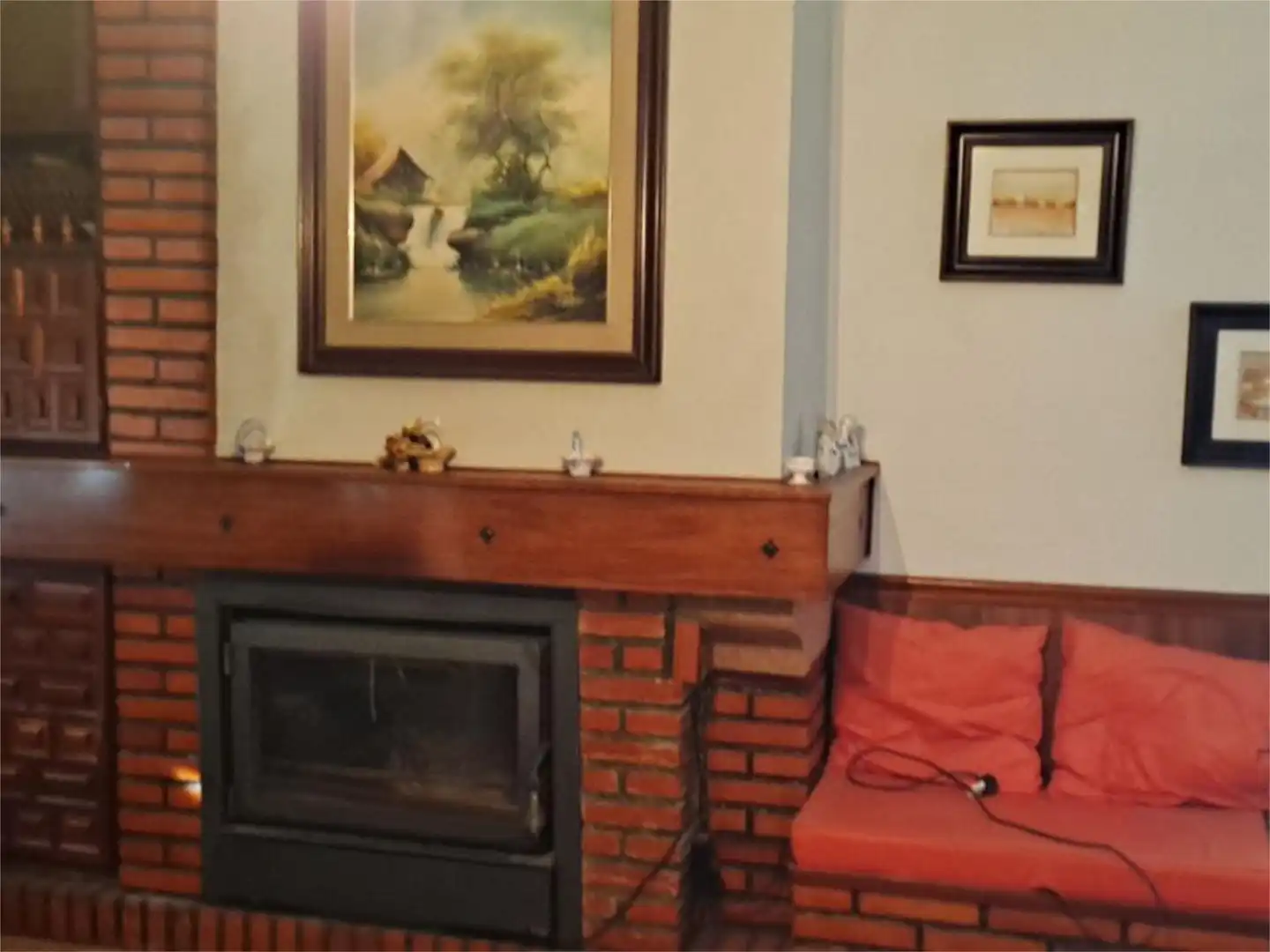 Living room of Houses for sale in Madrigal de la Vera  with Private garden, Terrace and Storage room