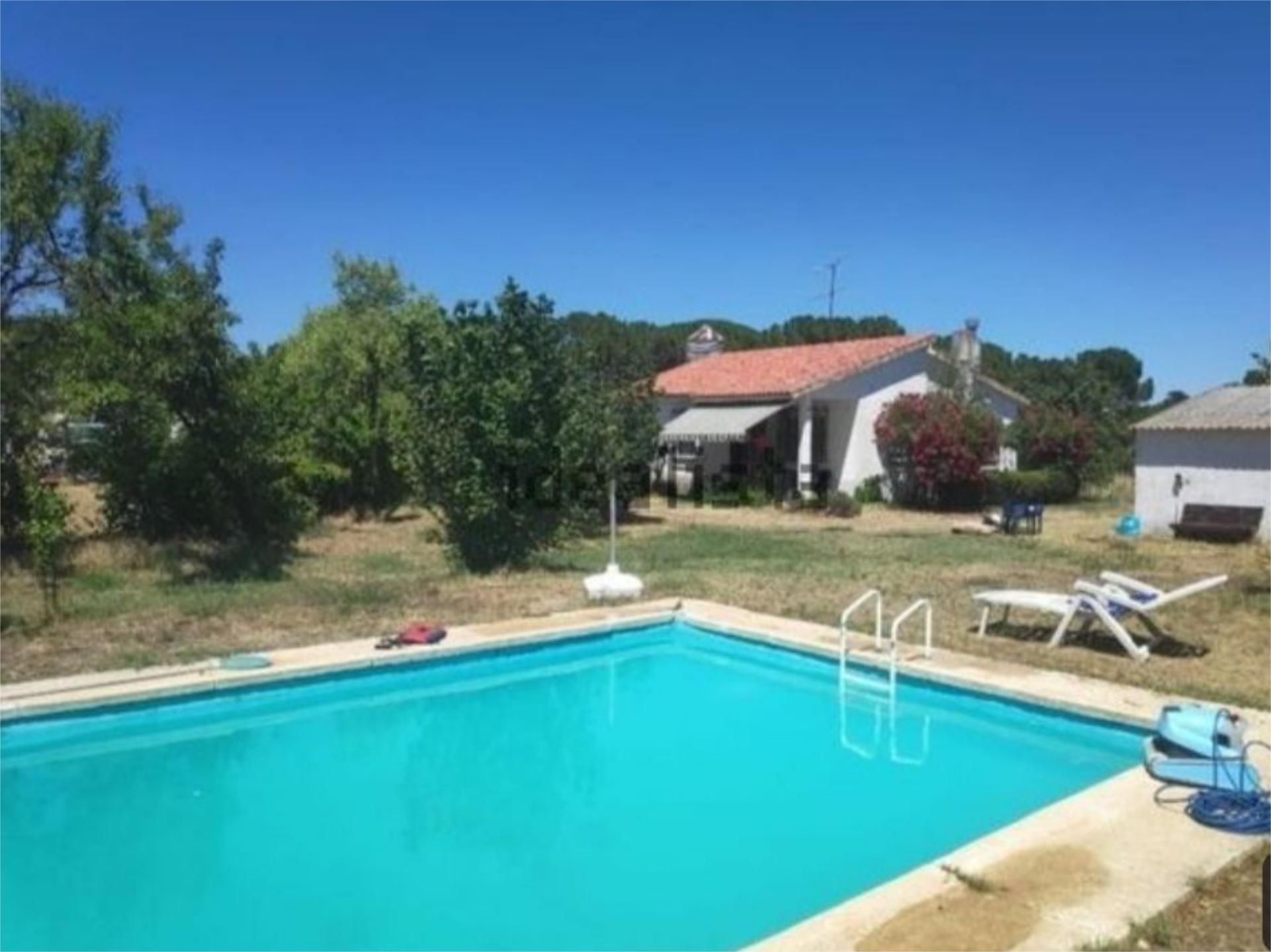 Piscina de Casa o xalet en venda en Palencia Capital