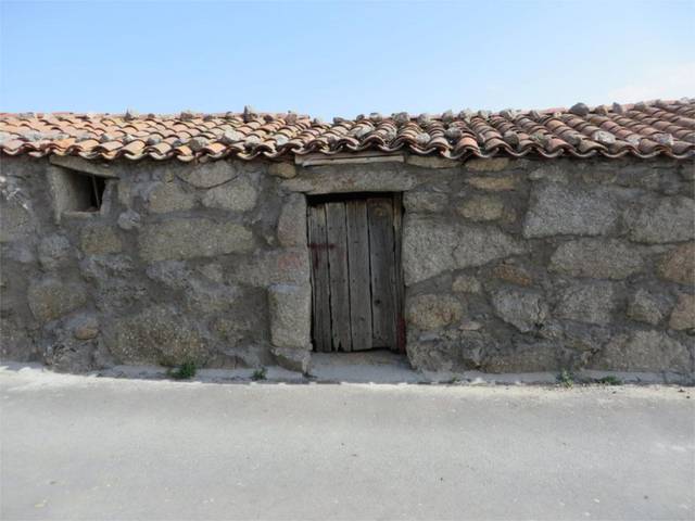 Terreno en Venta en Calle Berrocal, 8 en Muñotello