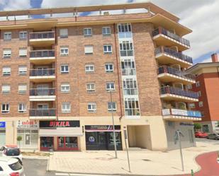 Exterior view of Flat for sale in Ávila Capital  with Terrace, Swimming Pool and Balcony