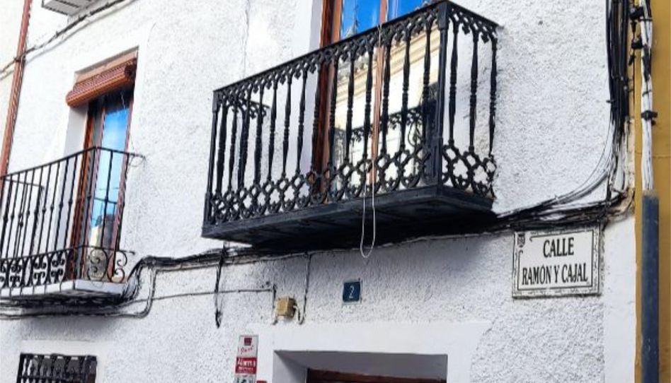 Casa adosada en venda a Calle Alamos, 2, Puebla de Don Fadrique, Granada - imatge 1 Foto 1 de Casa adosada en venda a Calle Alamos, 2, Puebla de Don Fadrique, Granada
