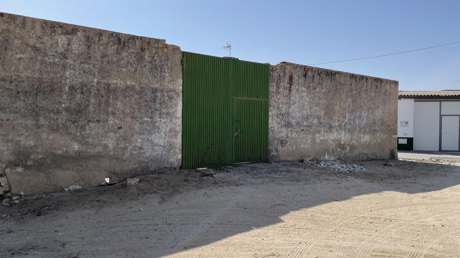 Exterior view of Land for sale in Palacios de Goda