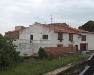 Vista exterior de Casa o xalet en venda en  Zaragoza Capital amb Terrassa