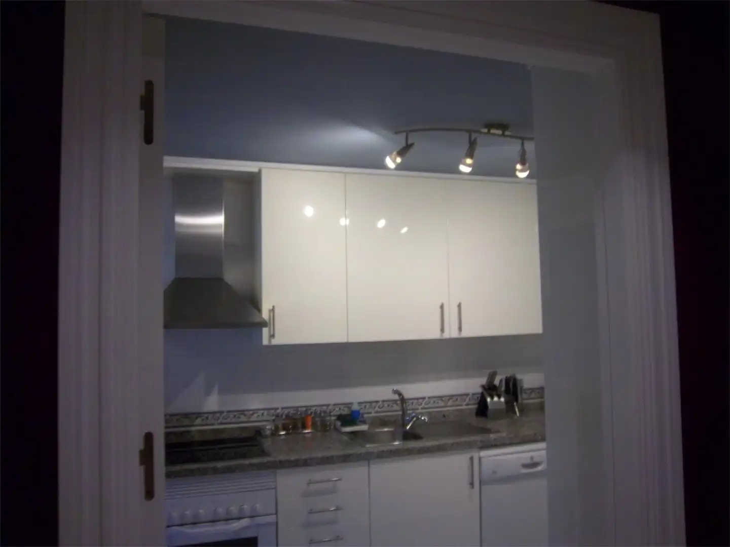 Apartments for sale in Calle E-1 Cornisa del Sol, 39h, La Duquesa Kitchen of Apartments for sale in Manilva with Air Conditioner, Terrace and Swimming Pool