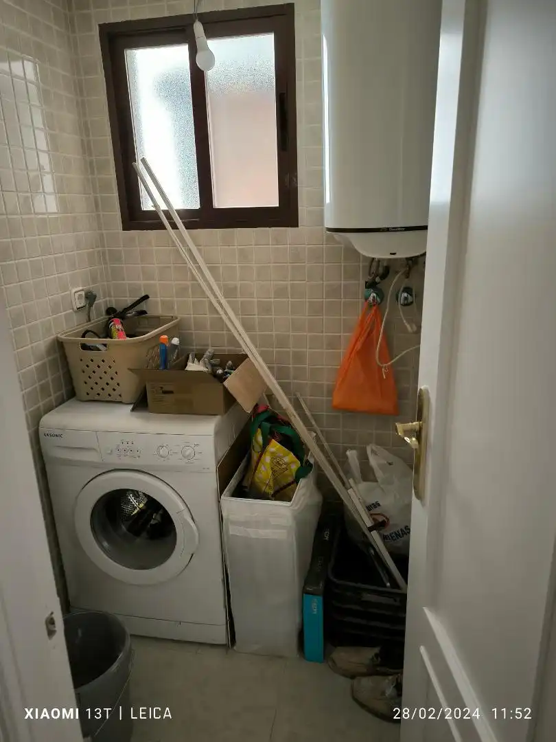 Wohnung zur Miete in Huétor Vega mit Klimaanlage, Heizung und Parkett