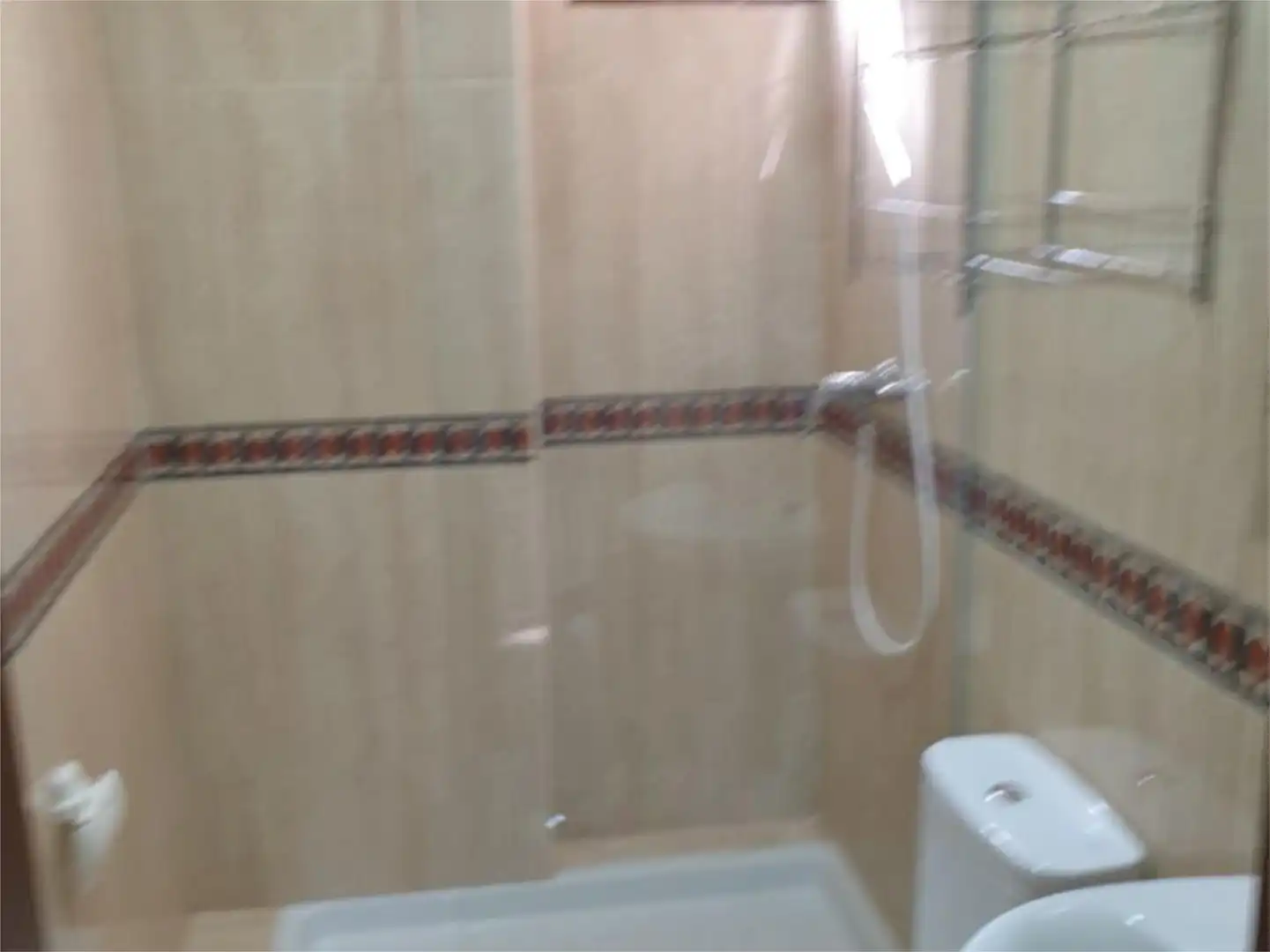 Habitación en Calle Elvira, 117, Centro - Sagrario Habitación en Calle Elvira, 117, Centro - Sagrario