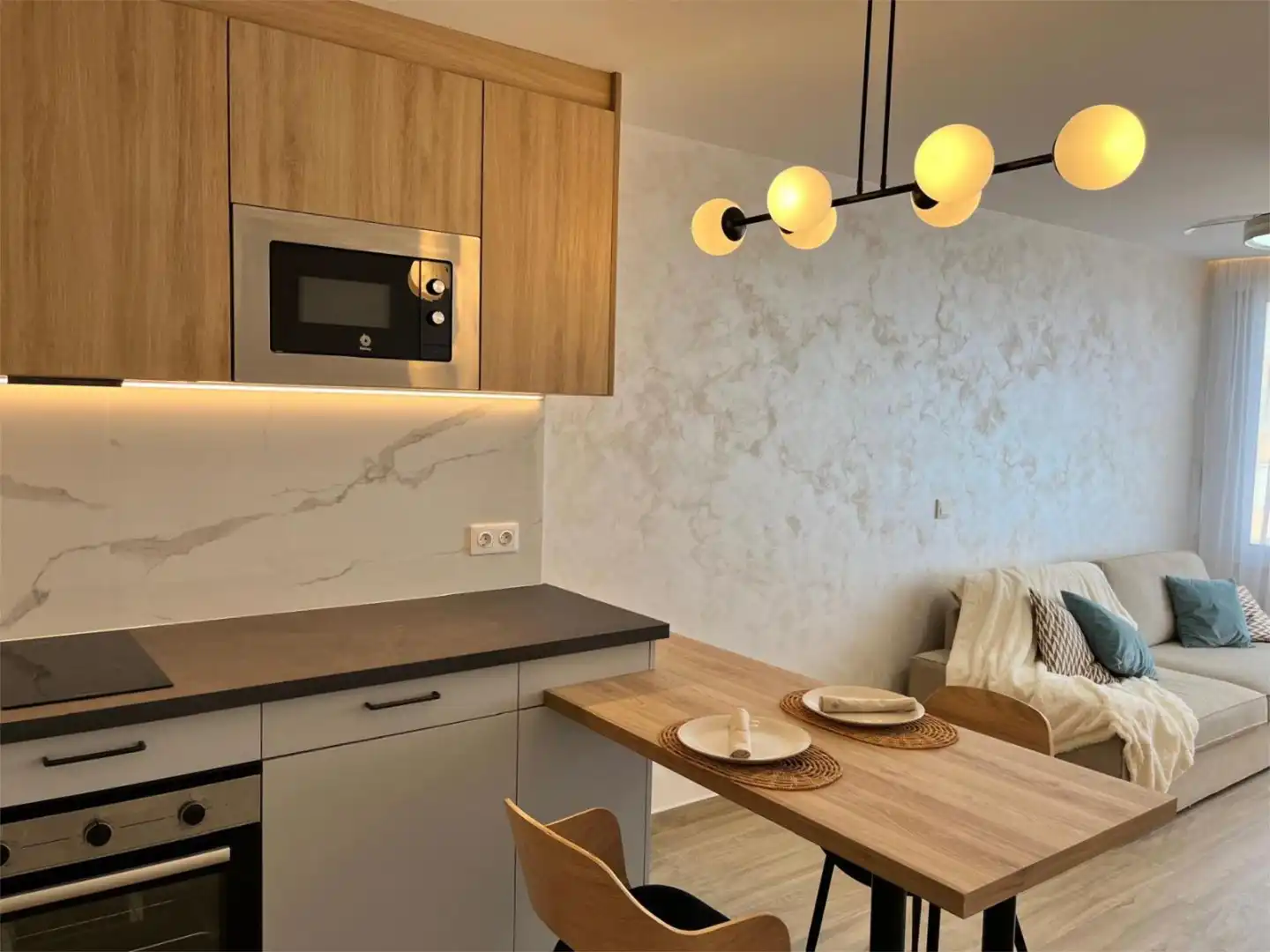 Küche von Wohnung zum Verkauf in Torrevieja mit Möbliert